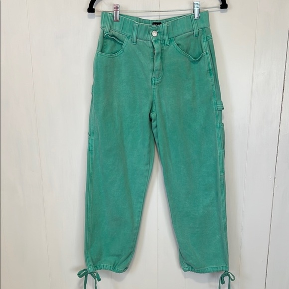 BDG Green Cargo Crop Pants Size 0 - Picture 1 of 6